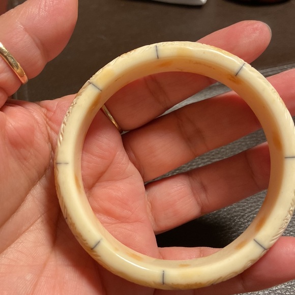 Vintage bangle - Picture 3 of 4